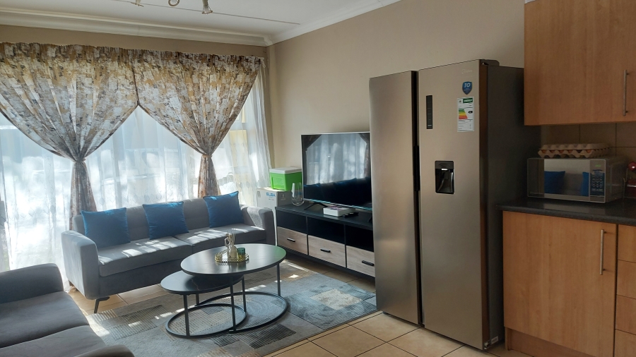 3 Bedroom Property for Sale in Geelhoutpark North West
